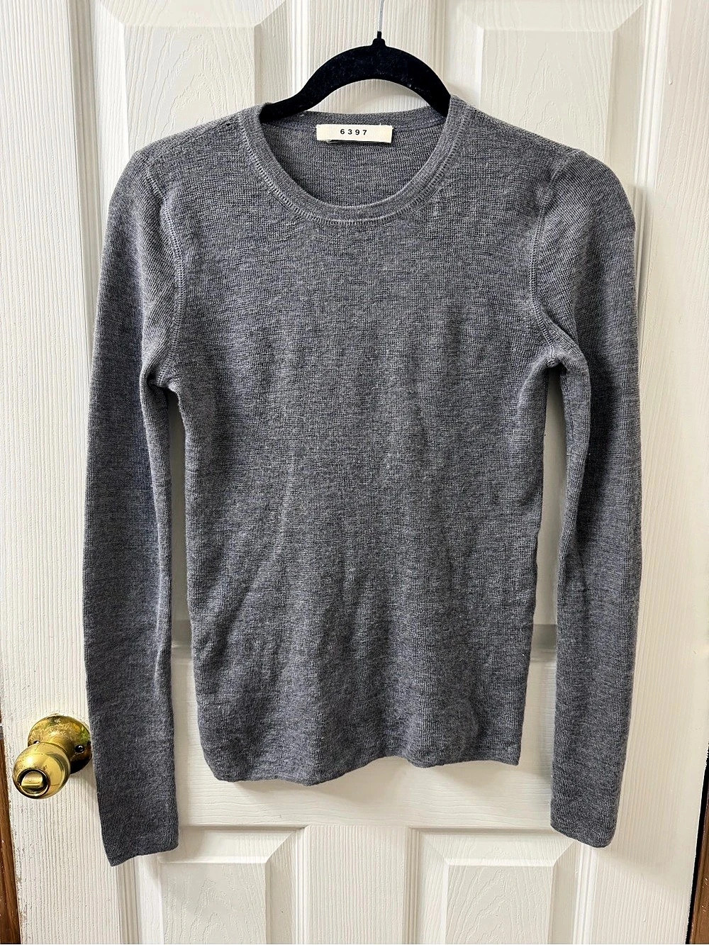 6397 Merino Wool Crewneck Sweater Gray Small